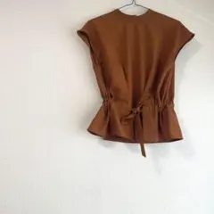 DRESKIP ドレスキップ シャツ ブラウス 裾絞り ノースリーブ きれいめ