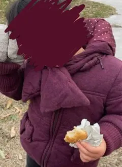 BeBe パープルドット柄アウター 100