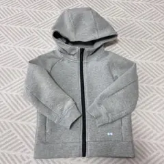 UNIQLO ドライストレッチパーカー