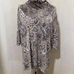 美品　伊万里　ZIZI 大きいサイズ15号　ペイズリー柄カットソー　高品質