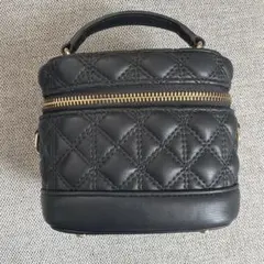 【美品】チェーン付き RANDA キルティング2WAYミニバニティバッグのサムネイル