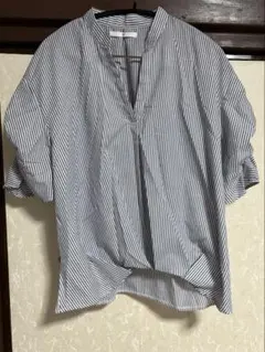 ストライプ 五分袖 Vネックシャツ M