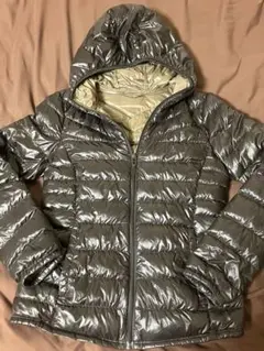 フード付き ウルトラライトダウン