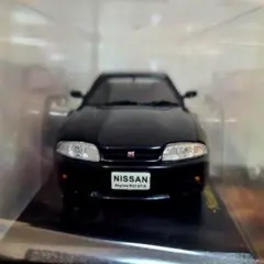 日産名車コレクション スカイライン R33 GT-R 1995 ミニカー1/43のサムネイル