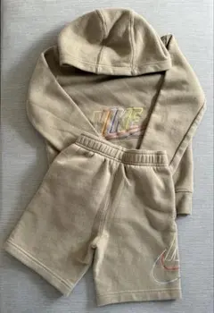 NIKE ナイキ ベージュ スウェット セットアップ 110-116cmサイズ