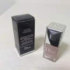 ディオール　Nude Look　100