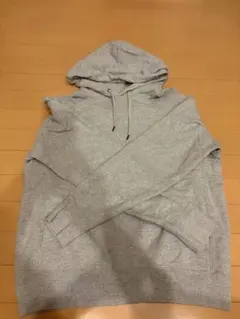 ユニクロ グレーパーカー