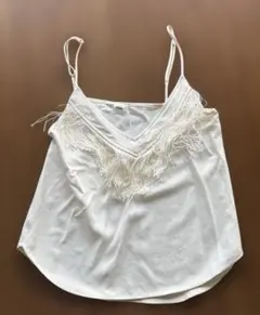 ☆新品タグ付き☆ UNITED ARROWS ELIN フリンジ付きキャミソールのサムネイル