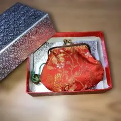 赤い花柄がま口財布 箱入り