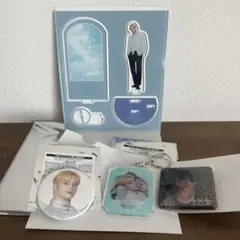 TXT ヒュニンカイアクリルスタンド他セットです