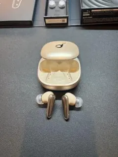 Anker Soundcore Liberty 4 シャンパンゴールド