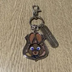 ズートピア　ジュディ　ガラスキーホルダー