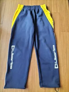 リベルタ　ジャージ　ズボン130センチ