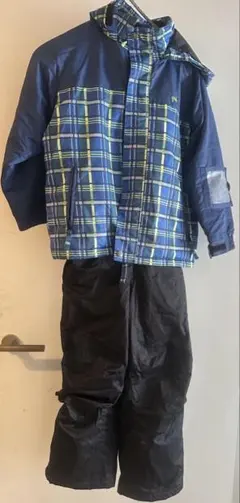 yuk 子ども用スキーウェア 上下セット 130 サイズ　男の子 ブルーチェック