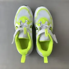 NIKE キッズ スニーカー コスミックランナー 18cm 蛍光イエロー