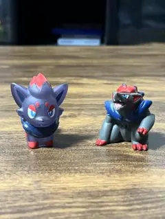 ポケモン指人形　ソフビ　ゾロア　ゾロアーク