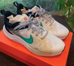 [新品] NIKE ナイキ ダウンシフター 12 ランニング 男女兼用 23cm