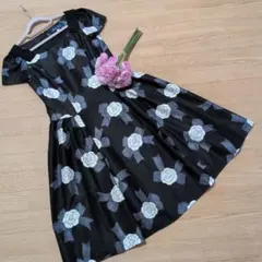 未使用タグ付◽️エムズグレイシー　千鳥柄×花柄　フレア　ワンピース　サイズ40 未使用タグ付◽️エムズグレイシー 千鳥柄×花柄 フレア