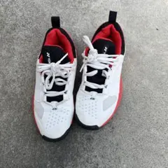 YONEX POWER CUSHION テニスシューズ　ジュニア２２センチ