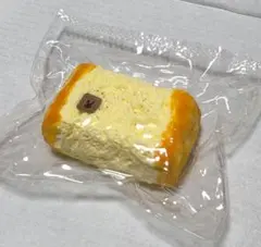 kikisquishy うさぎ パン　ミルクキャンディ泥風　Mサイズ