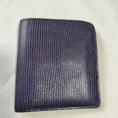 コンパクト二つ折り財布
