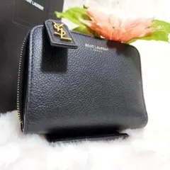 【美品】サンローラン YSL カーキ色 財布 二つ折り サンローラン SAINT LAURENT コンパクトウォレット 三つ折り財布