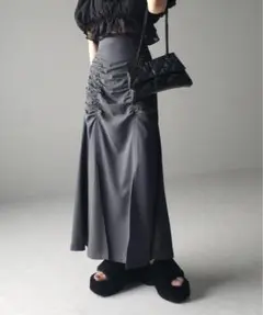 フロントシャーリングスリットロング マーメイドスカート