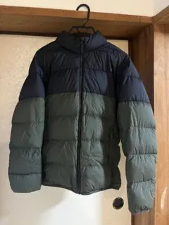 【UNIQLO】ウルトラライトダウンジャケット メンズＬカーキ×ブラック