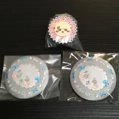 ちいかわ　刺繍缶バッジ　ラッコ