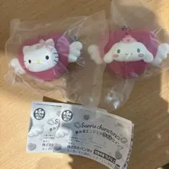 サンリオ　夢見るエンジェルライトスイング キティ シナモン　ガチャガチャ