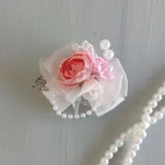 小花にシアーリボンで　子ども　キッズ　コサージュ　ブローチ　入学式　入園式