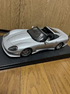 オートアート 模型