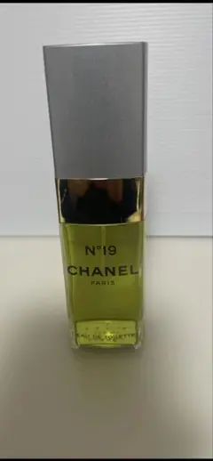 2025年最新】シャネル 香水 NO19の人気アイテム - メルカリ