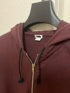 ＜H＞ Beauty and Youth ジップパーカー