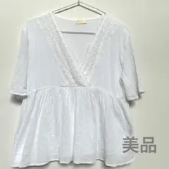 美品★earth カシュクールブラウス半袖　白フリーサイズ