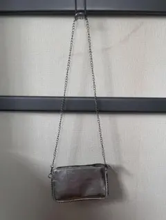 シルバー 合成皮革 ショルダーバッグ
