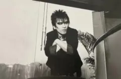 Item thumbnail for item 3c5185a6-bdc8-4374-8127-8742a8969456