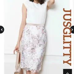 新品✮JUSGLITTY　ジャスグリッティー　レースタイトスカート