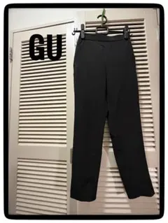 【送料無料】GU 2WAYストレッチテーパードパンツ 黒 Sサイズ 美品