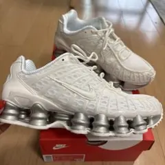 2025年最新】NIkE shox tl 24cmの人気アイテム - メルカリ