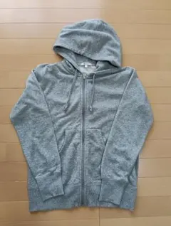 レディース　グレー　パーカー　М