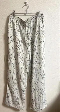 新品未使用タグつき‼︎アメリカンホリック　ドロストとろみワイドパンツ