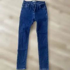 ロイヤルパーティースキニーデニムパンツのサムネイル