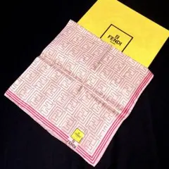 フェンディ　スカーフ　膝掛け　ハンカチスカーフ　希少全面ズッカ総柄シルク混　新品