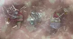 サンリオ　メゾピアノ　シークレットチャーム　キティ　シナモン　クロミ