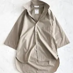 【美品】マディソンブルー/J.BRADLEY 半袖　シャツ ベージュ　00のサムネイル