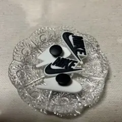 ナイキcrocsジビッツ4個セット