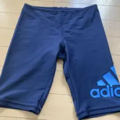 adidas ネイビー 水着160？