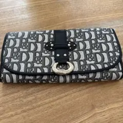 Pinky&Dianne ロゴ入り長財布