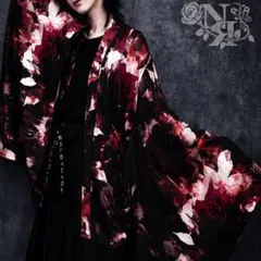 NieR clothing 新品 クリムゾンローズ着物袖ユニセックスアウターのサムネイル